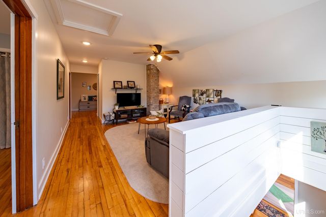 212 W Munising Avenue, Munising, MI 49862