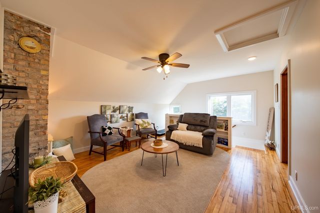 212 W Munising Avenue, Munising, MI 49862