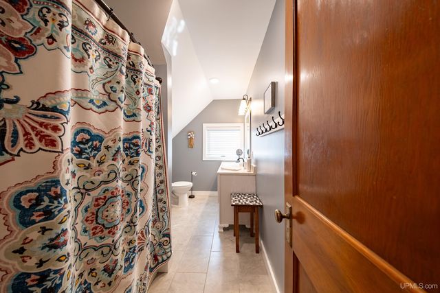 212 W Munising Avenue, Munising, MI 49862