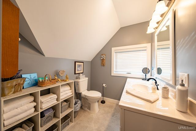 212 W Munising Avenue, Munising, MI 49862