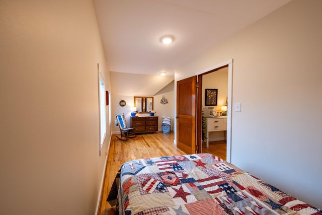 212 W Munising Avenue, Munising, MI 49862