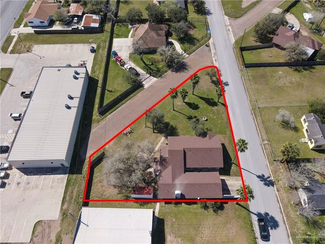 318 E 2nd Avenue, Elsa, TX 78543