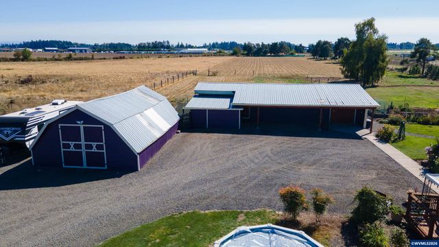 5686 Waconda Dr NE, Salem, OR 97305
