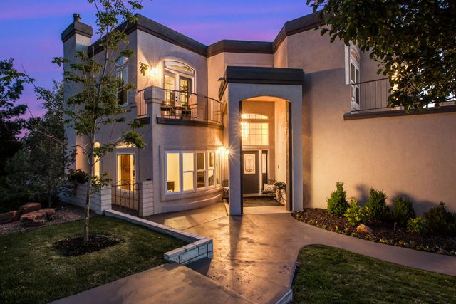 10032 Bridgepointe Court NE, Albuquerque, NM 87111