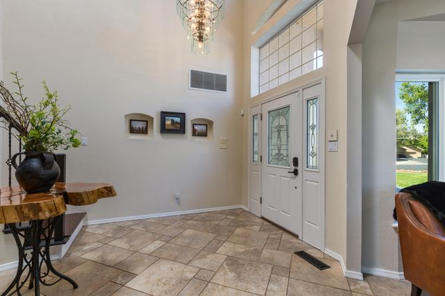 10032 Bridgepointe Court NE, Albuquerque, NM 87111