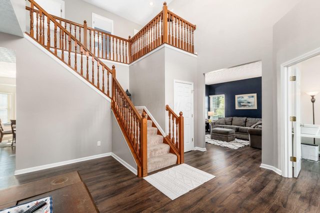 5600 Deergrass Court, Grove City, OH 43123