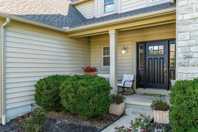 5600 Deergrass Court, Grove City, OH 43123