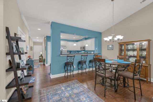 65 Hillsborough Drive, Anderson, SC 29621