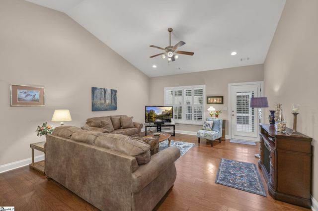 65 Hillsborough Drive, Anderson, SC 29621