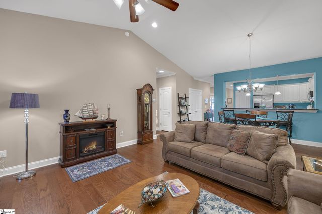 65 Hillsborough Drive, Anderson, SC 29621