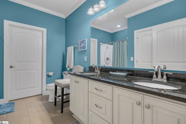65 Hillsborough Drive, Anderson, SC 29621