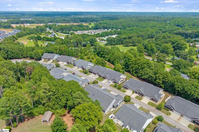 65 Hillsborough Drive, Anderson, SC 29621