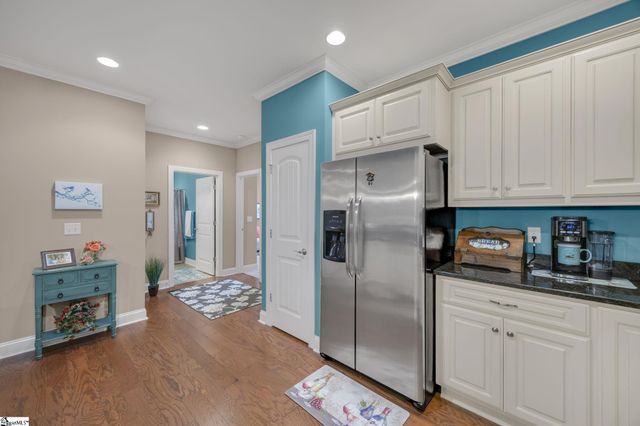 65 Hillsborough Drive, Anderson, SC 29621