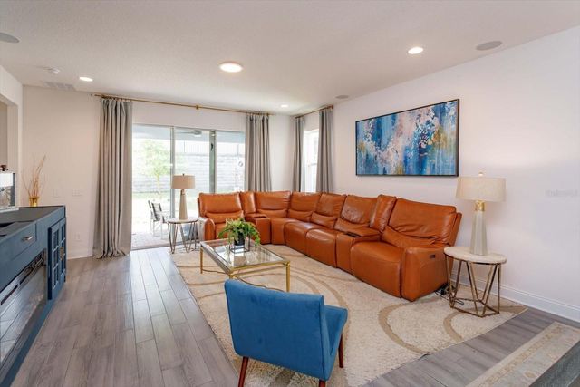 1231 FOLTZ LOOP, Oakland, FL 34787