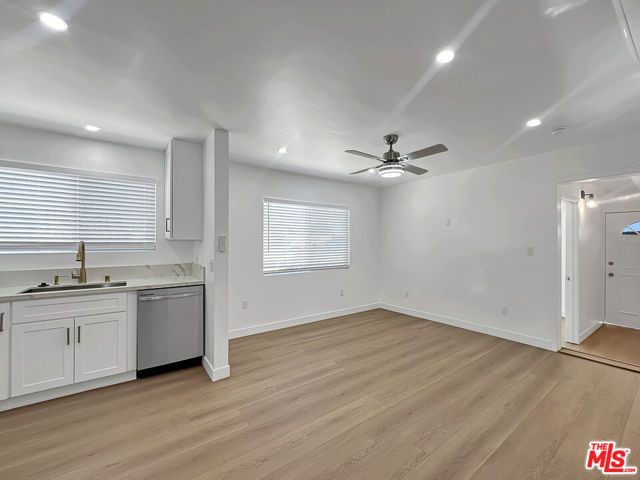 215 W Plymouth Street, Inglewood, CA 90302