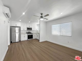 215 W Plymouth Street, Inglewood, CA 90302