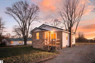 711 Rockingham Avenue, Alma, MI 48801