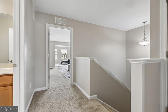 5 COULTER LN, Stafford, VA 22554