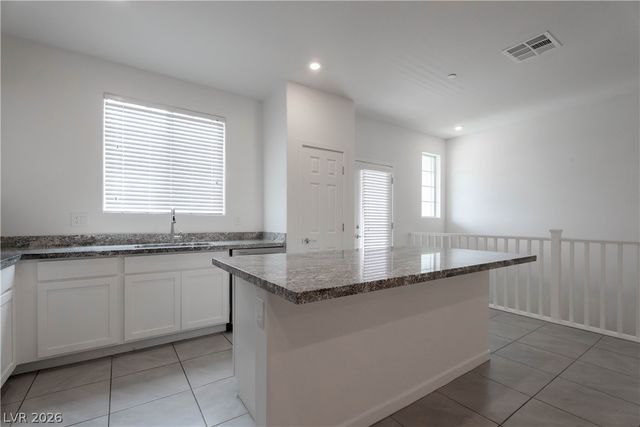 902 Bronzite Street, Henderson, NV 89011