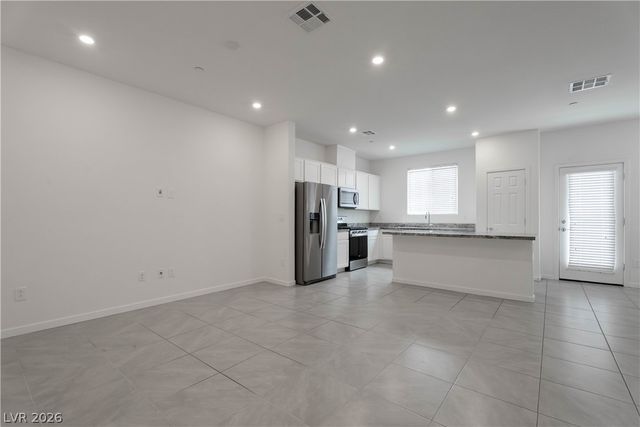 902 Bronzite Street, Henderson, NV 89011