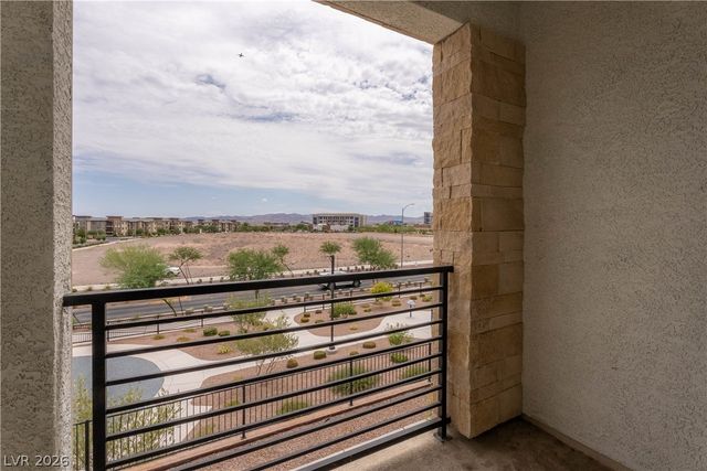 902 Bronzite Street, Henderson, NV 89011