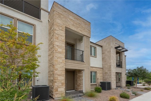 902 Bronzite Street, Henderson, NV 89011