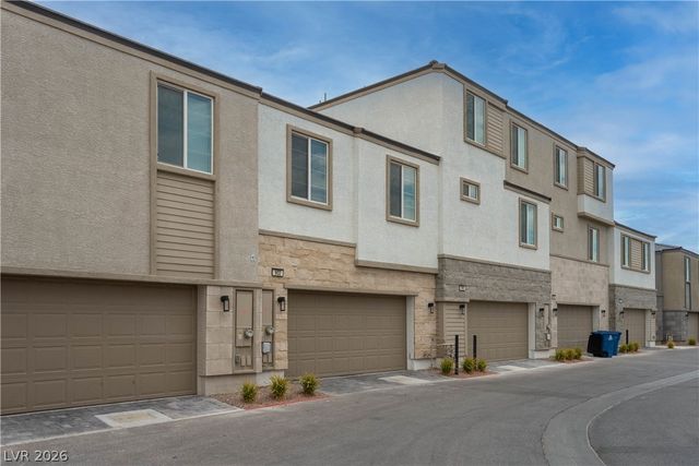 902 Bronzite Street, Henderson, NV 89011
