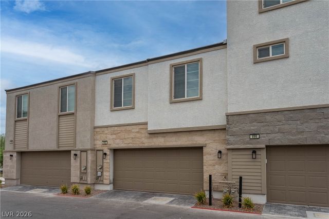 902 Bronzite Street, Henderson, NV 89011