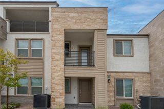 902 Bronzite Street, Henderson, NV 89011