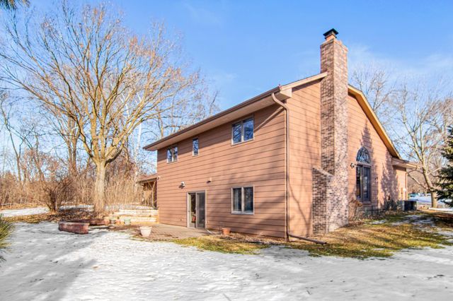 11010 40th Place N, Plymouth, MN 55441