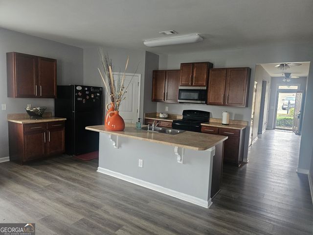 1738 Blue Heron Way, Hampton, GA 30228