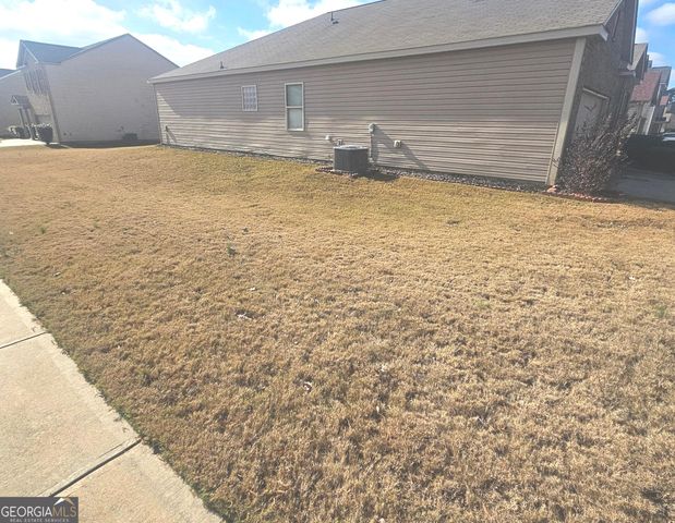 1738 Blue Heron Way, Hampton, GA 30228