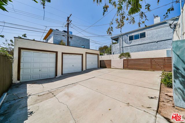 1329 S TREMAINE Avenue, Los Angeles, CA 90019