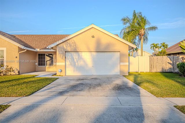 22482 Blue Marlin Dr, Boca Raton, FL 33428