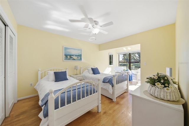 4129 NORTHMEADOW CIRCLE, Tampa, FL 33618