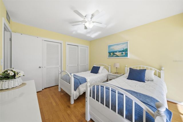 4129 NORTHMEADOW CIRCLE, Tampa, FL 33618