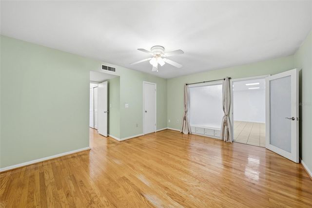 4129 NORTHMEADOW CIRCLE, Tampa, FL 33618