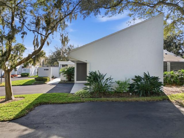 4129 NORTHMEADOW CIRCLE, Tampa, FL 33618