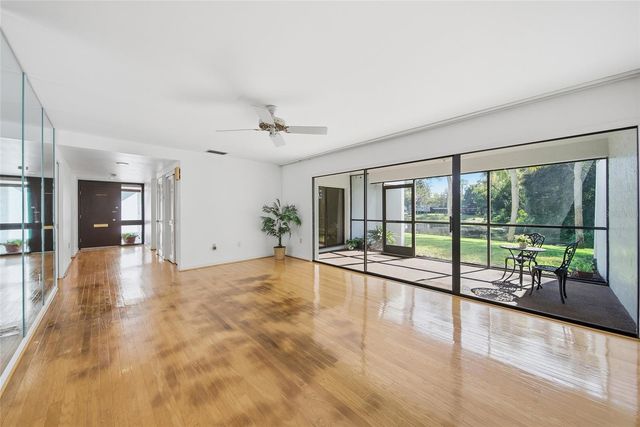 4129 NORTHMEADOW CIRCLE, Tampa, FL 33618