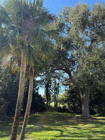 4129 NORTHMEADOW CIRCLE, Tampa, FL 33618