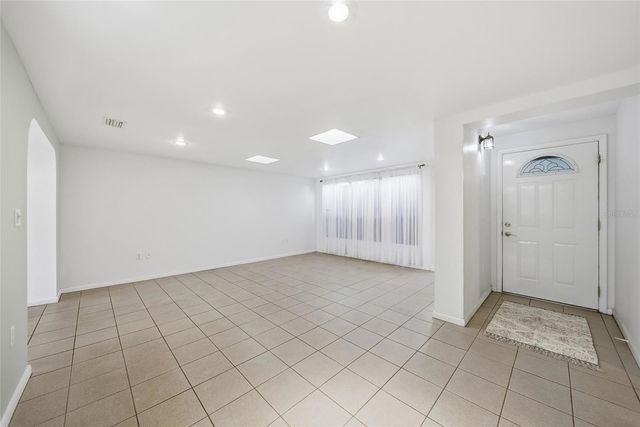 4129 NORTHMEADOW CIRCLE, Tampa, FL 33618