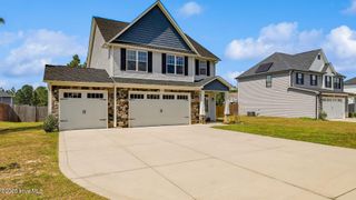 1141 Yellowwood Drive, Aberdeen, NC 28315