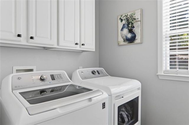 3590 Davyne Bend, Cumming, GA 30040