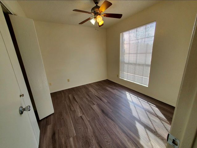 1109 Hyridge ST, Round Rock, TX 78664