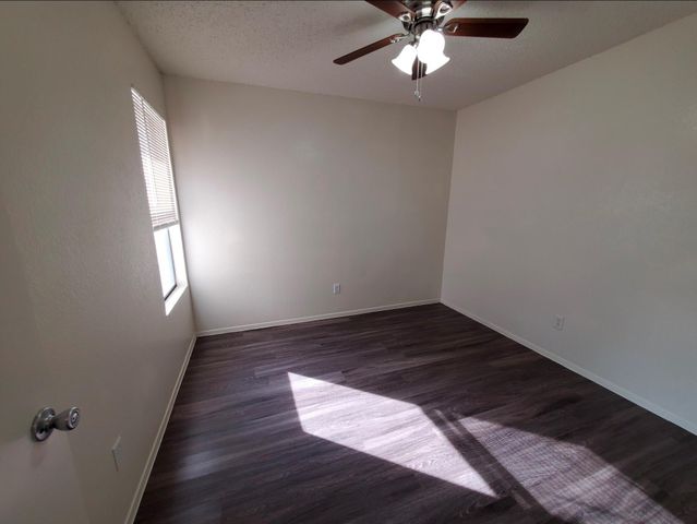 1109 Hyridge ST, Round Rock, TX 78664