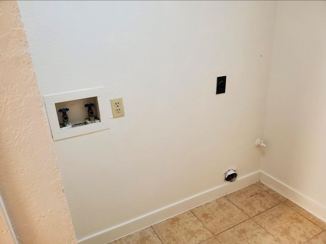 1109 Hyridge ST, Round Rock, TX 78664