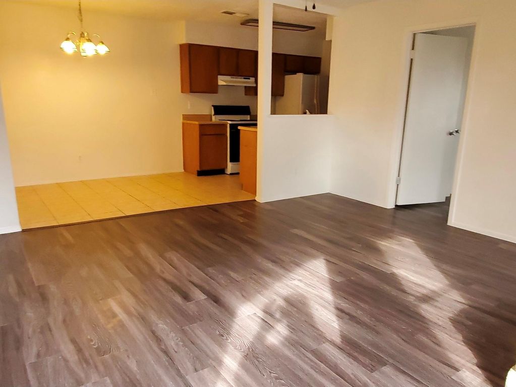 1109 Hyridge ST, Round Rock, TX 78664