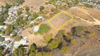 2927 North Thomas, Los Angeles, CA 90031