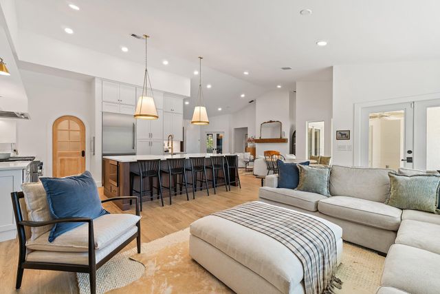 16434 75th Way N, Palm Beach Gardens, FL 33418