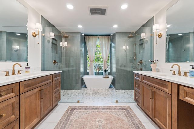 16434 75th Way N, Palm Beach Gardens, FL 33418